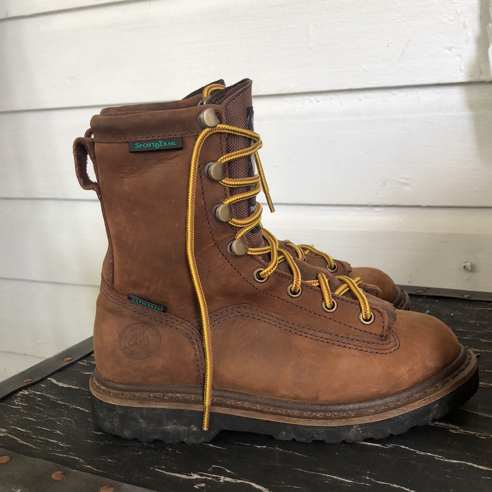 Kid’s Waterproof Unisex Boots.